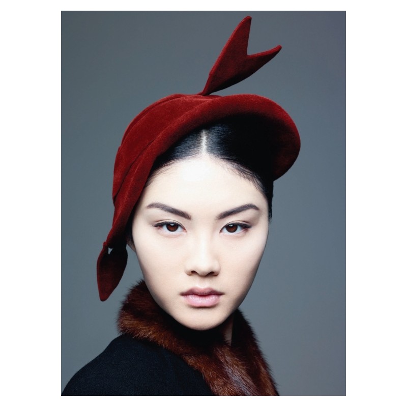 Dior Hats: From Christian Dior to Stephen Jones - Teşvikiye Patika