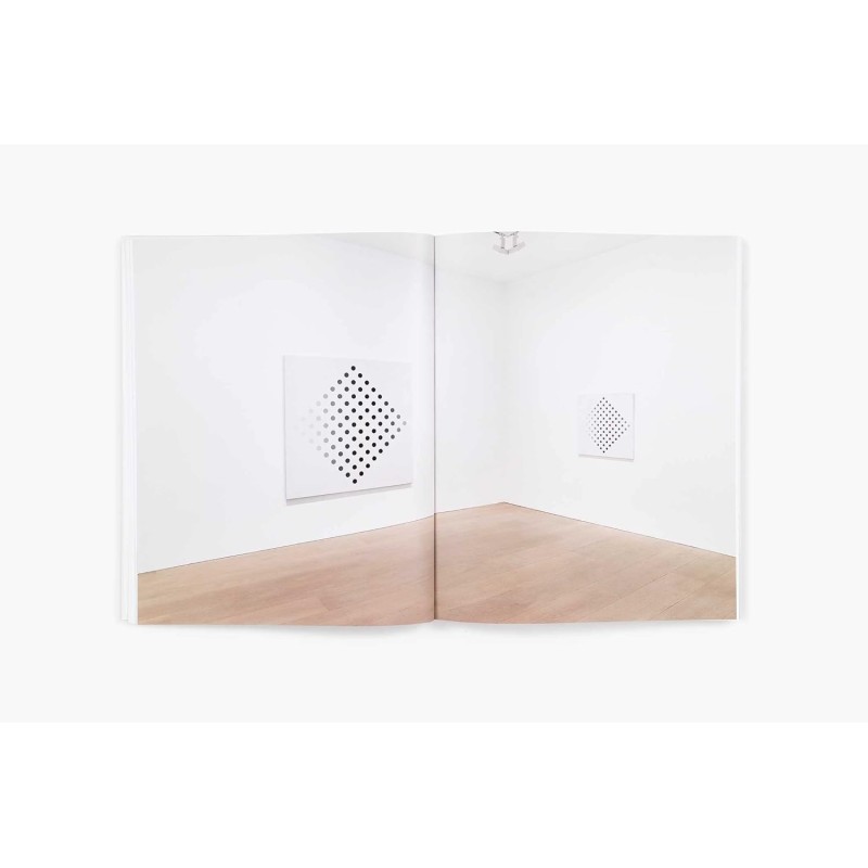 Bridget Riley: Past into Present - Teşvikiye Patika Kitabevi