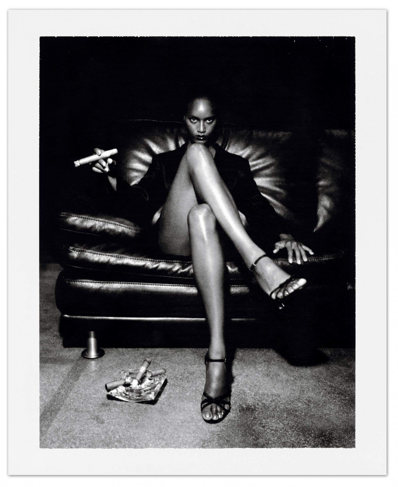 Helmut newton/polaroids 【l4】 Helmut Newton. Polaroids - Teşvikiye Patika Kitabevi