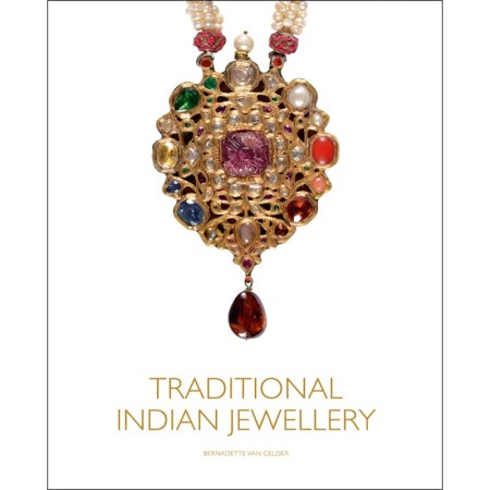 Traditional Indian Jewellery: The Golden Smile of India and Beautiful People: 2