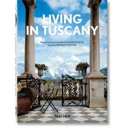 Living in Tuscany. 40th Ed.