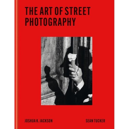 The Art of Street Photography: Express the Moment